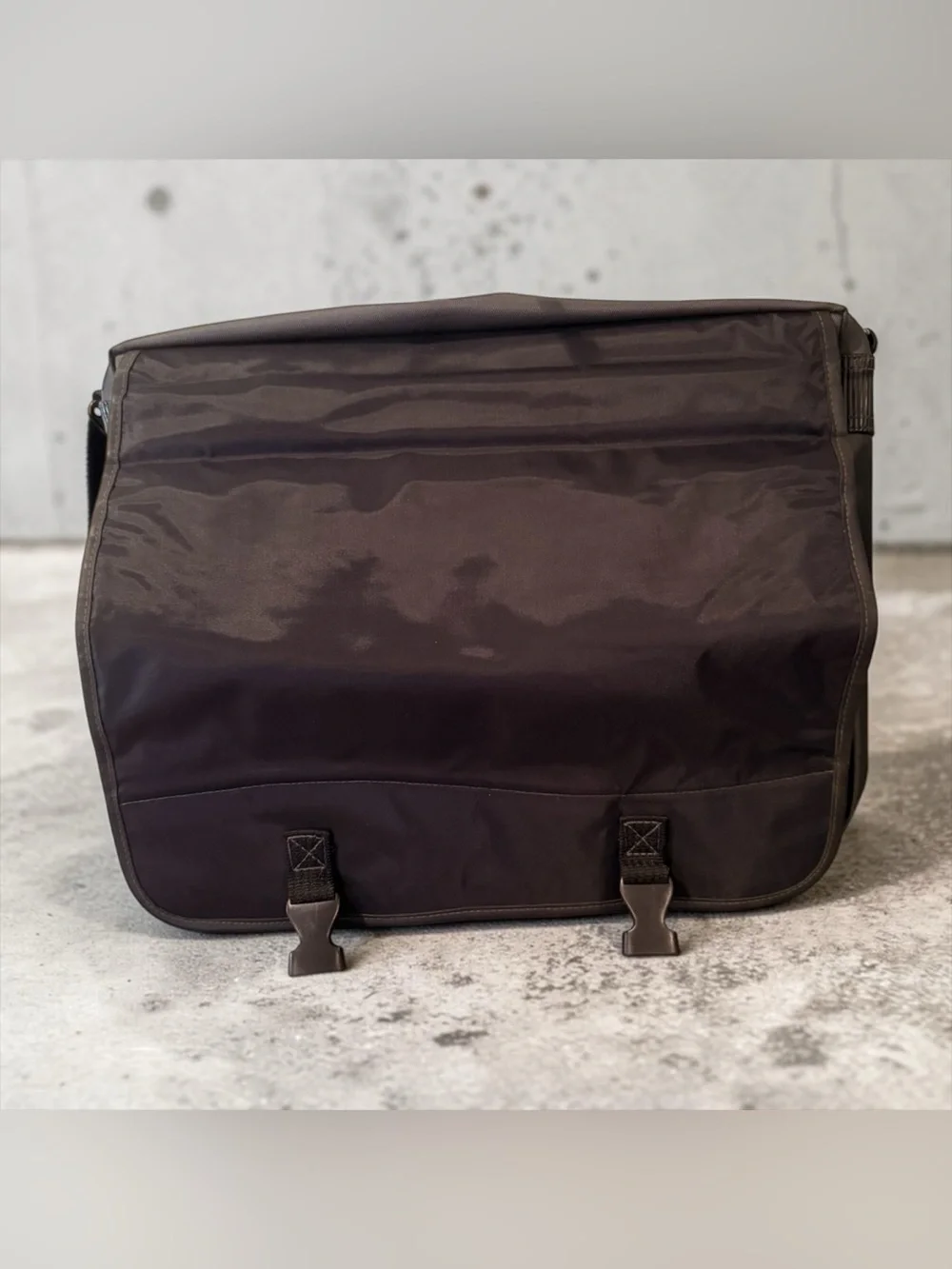 Southwest Airlines Air-Tex Laptop Briefcase Messenger Bag Gray Travel Carry-On